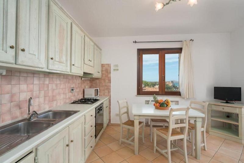 La Conia Beach Loft a Cannigione - Lussuoso Appartamento