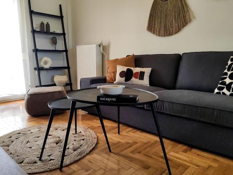 Funky Boho Kallithea Loft — комфортный отель в Афины