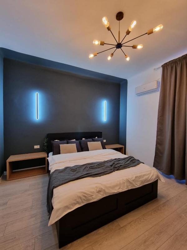 Цены на Downtown Luxury Apartment 2 в Бухаресте