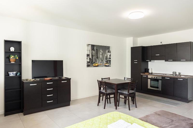 Nuovissimo Loft in zona Navigli/Romolo — отель с удобным расположением в Милане