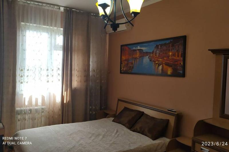 Elegant Condo next to Bazaar, close to the metro station, 9 — отель с удобным расположением в Ташкент