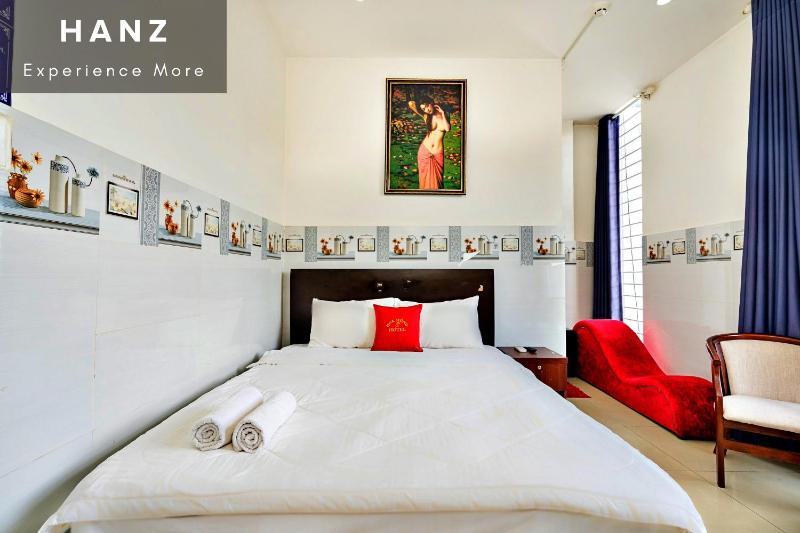 HANZ Phuong Thuy Hotel — отель с удобствами в Хошимине