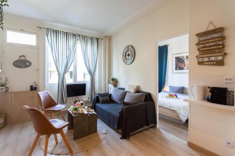 Boutique apartment LA LAVANDE FREE PARKING center Nice — забронировать отель в Николь