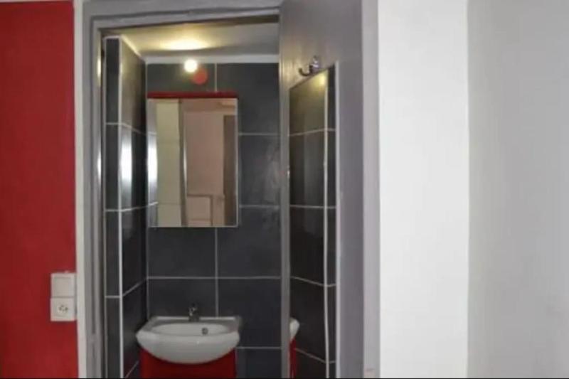 Studio Marais Saint Paul — забронировать отель в Париже