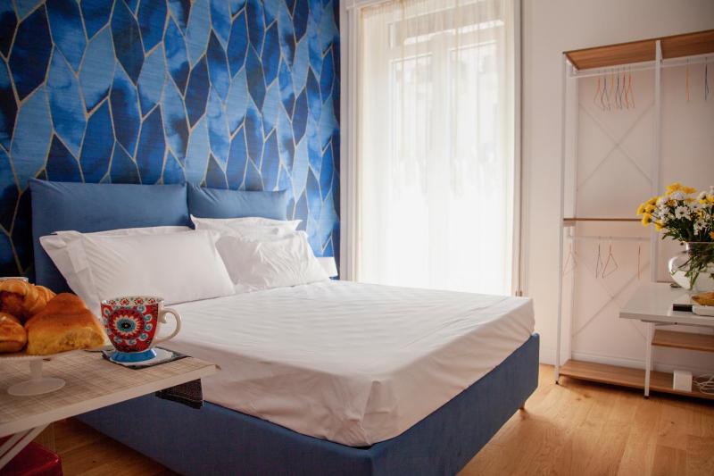 Sea Glimpse Studio - Santa Lucia — комфортный отель в Неаполе
