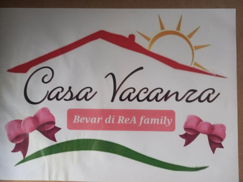 Casa Bevar — отель в Неаполе, Италия
