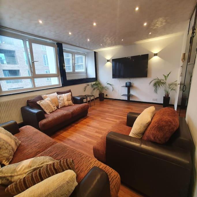 3Beds Family Friendly in London with good transport links — отель с удобным расположением в Лондоне
