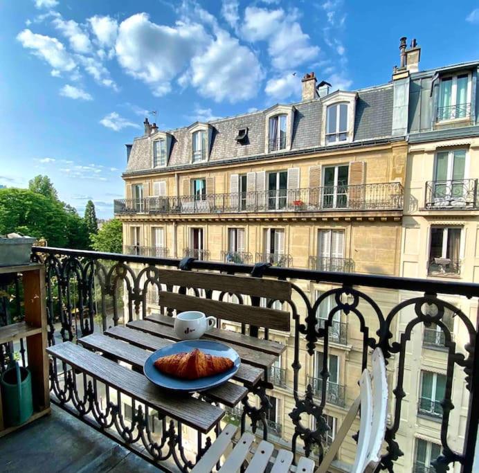Amazing duplex les Batignolles, Paris — отзывы гостей и цены