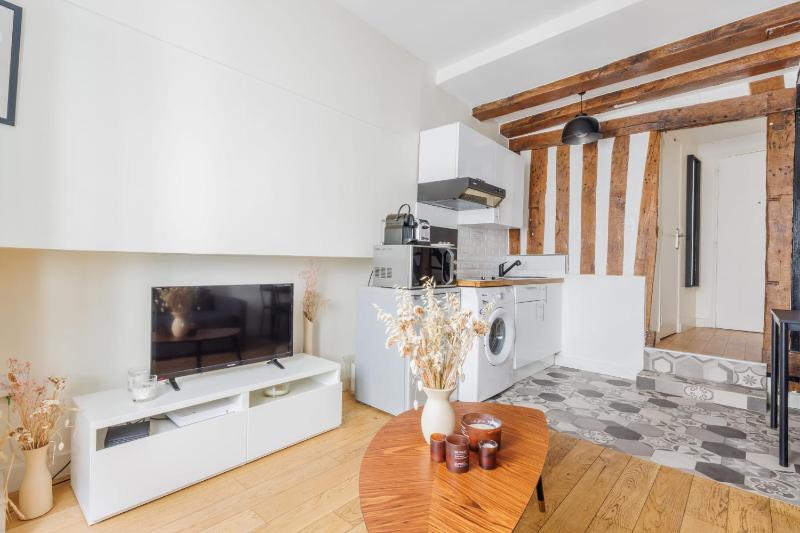 Cozy apartment - 1BR-4P - Place des Victoires — отель с удобствами в Париже