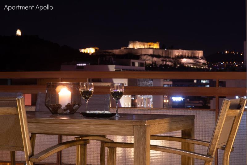 Apollo & Artemis by Heloni Apartments — забронировать отель в Афины