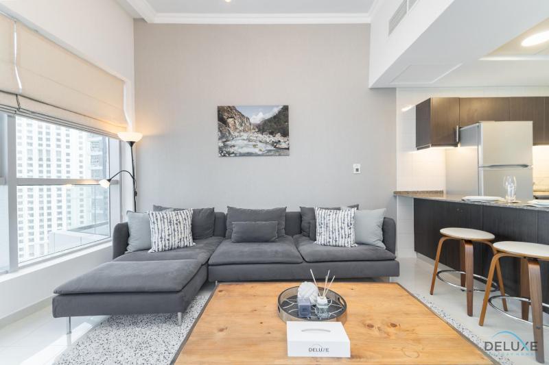Цены на Scenic 1BR at Bay Central 1 Dubai Marina by Deluxe Holiday Homes в Дубае