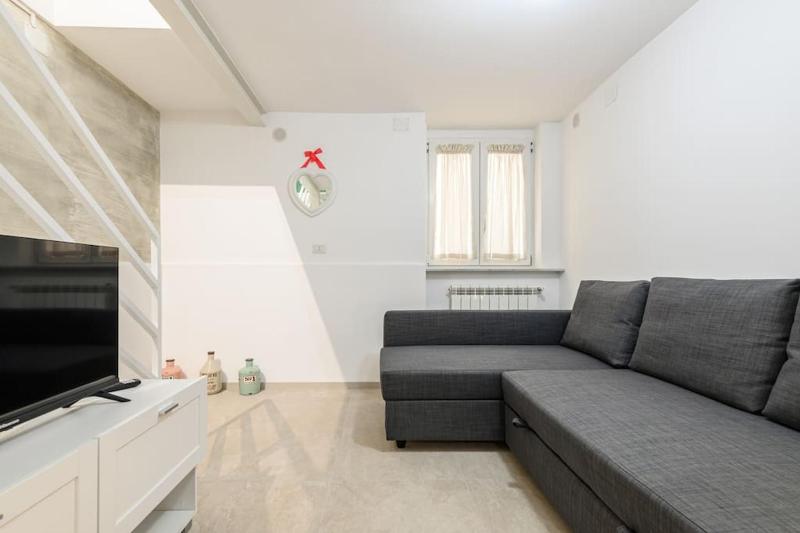 [Villa Floridiana 3min] Welcoming House 6 Guest — отель с удобствами в Неаполе