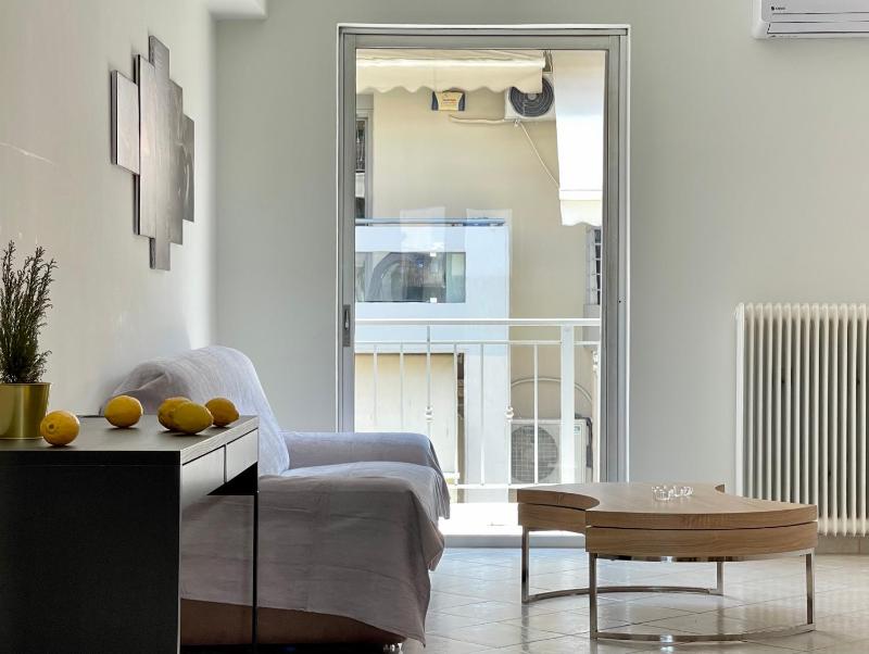 2-bedroom Fancy apartment near metro — отель с удобствами в Афины