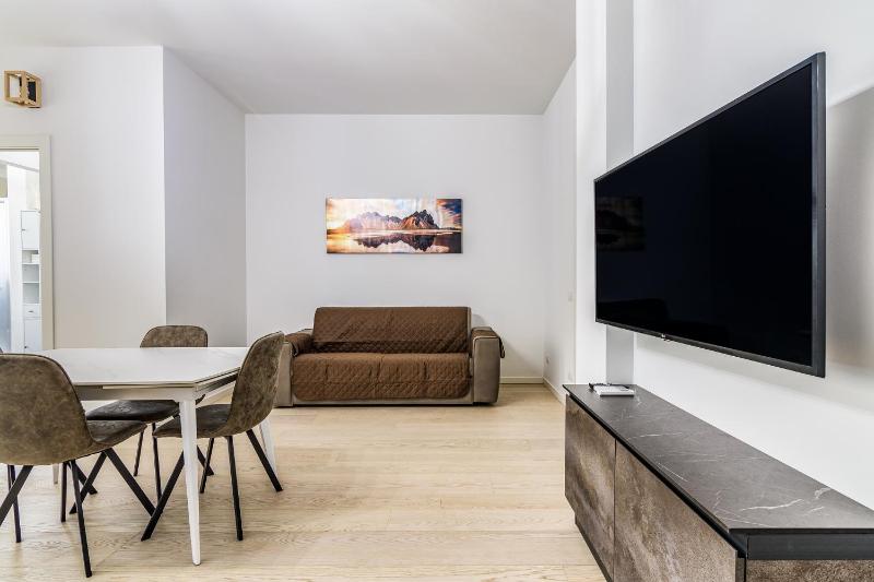 Pisani Apartment — отель с удобным расположением в Милане