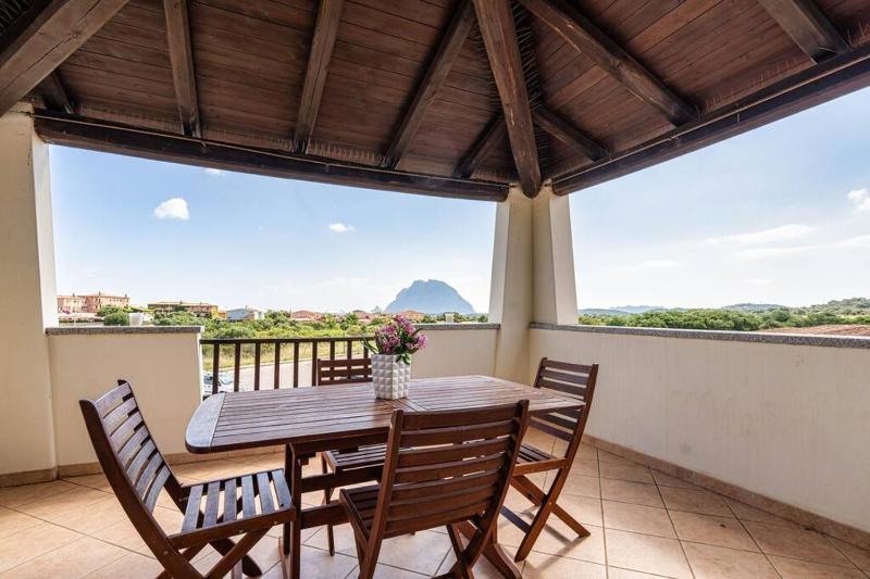 Tavolara Paradise a Porto San Paolo - Villa con Piscina