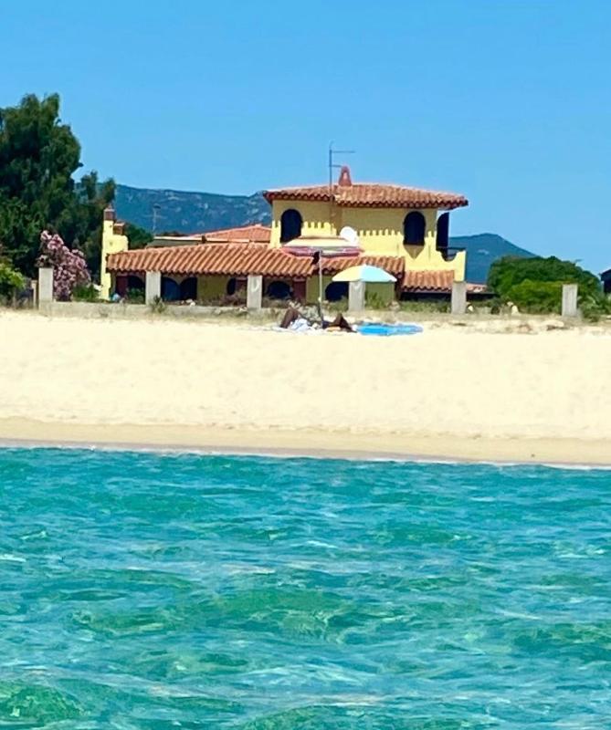 Villa Gioia a Solanas - Spettacolare Appartamento sul Mare