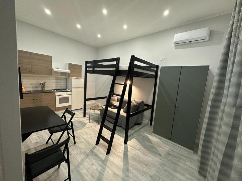 Casa Tonia — забронировать отель в Неаполе