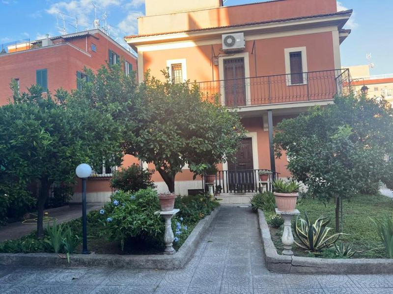 Villa Margherita — забронировать отель в Риме