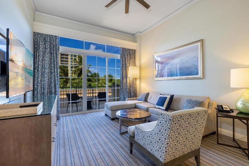 Unique 1BR Suite Condo Located at Ritz Carlton-Key Biscayne — отель с удобствами в Майами