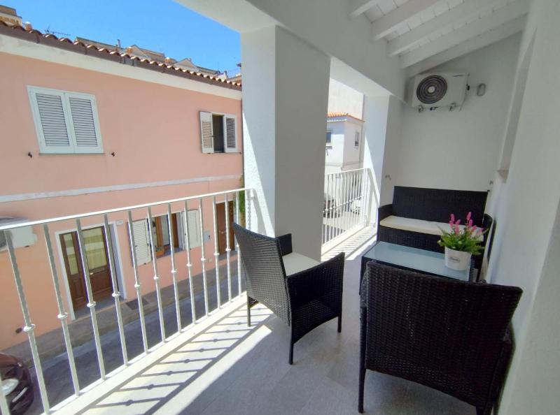Holmann a Olbia - Raffinato B&B con Terrazza Centrale