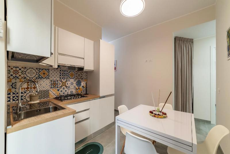 Eleonora Apartments — забронировать отель в Риме