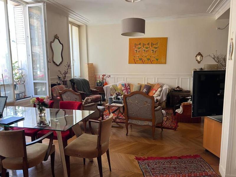 Spacious with KingSize Bed Apt in the 16eme Paris — комфортный отель в Париже