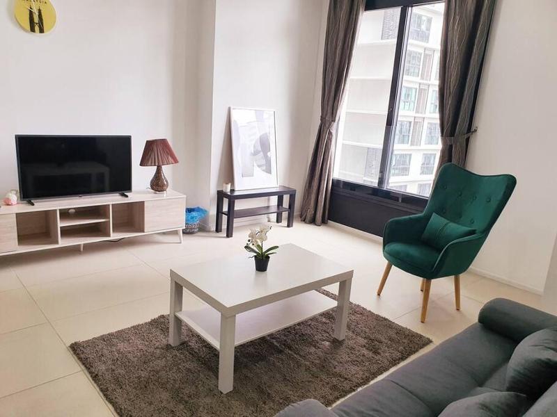 Arcoris Mont Kiara by Anywhere Home — отель с удобствами в Куала-Лумпуре