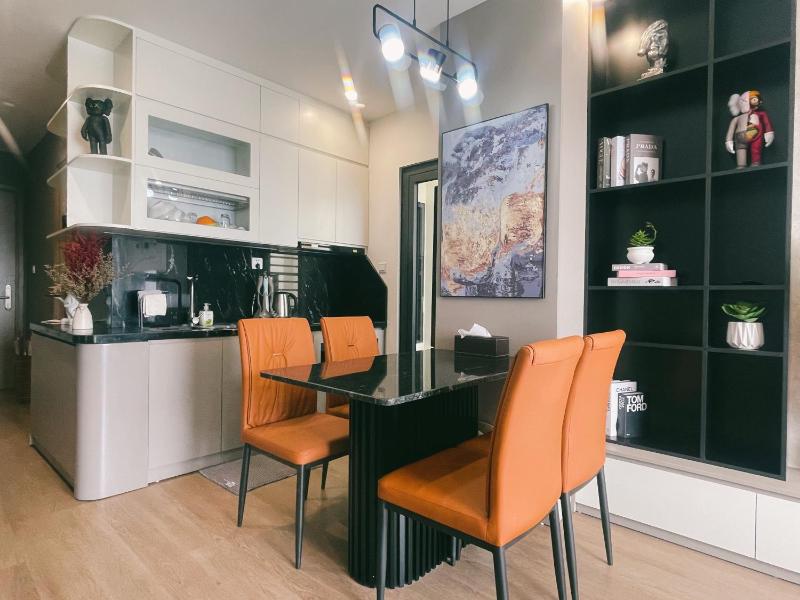 BEAUTIFUl saltwater sea view w 1BR in the city — забронировать отель в Ханое