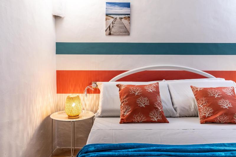 Coral Apartment 1 a San Pantaleo - Spazioso Appartamento