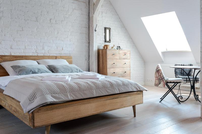 High Standard studio. Old town. — отель с удобным расположением в Варшаве