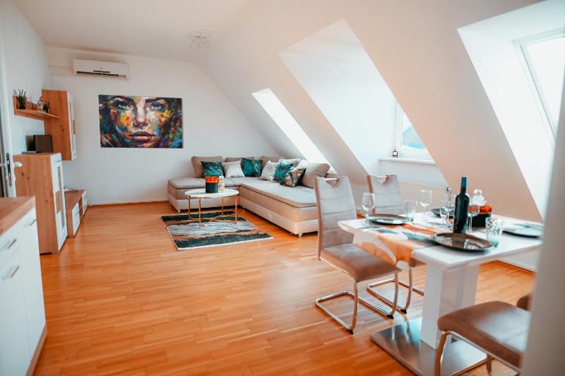 Vienna Deluxe Apartment — отзывы гостей и цены