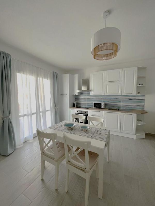 MADA26 a La Maddalena - Appartamento rinnovato con balcone