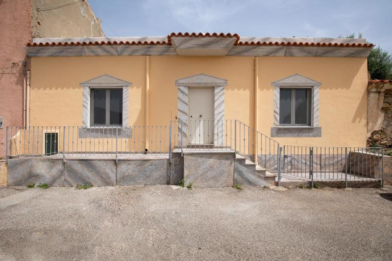 Casa Bata a Budoni - Moderno Appartamento con WiFi