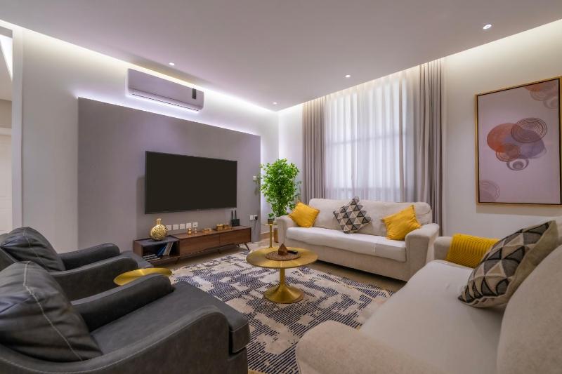 Luxurious Three Bedroom Apartment North of Riyadh shqt fkhmt mkwnt mn thlath ghrf nwm shmal alryad — отель в Рияде, Саудовская Аравия