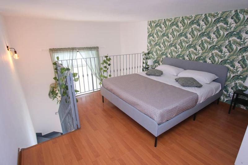 Appartamento corso San Giovanni, Ma ro home Napoli — забронировать отель в Неаполе