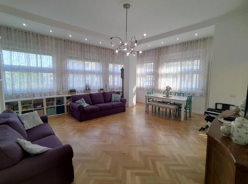 Spacious apartment in the heart of the city — отель с удобствами в Милане