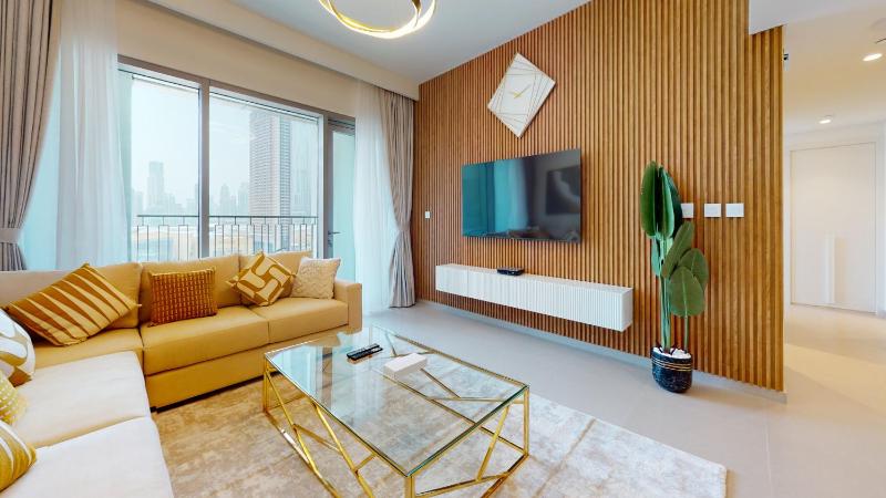 Primestay - Downtown Views 2 2BR with Burj Khalifa View — отель с удобным расположением в Дубае