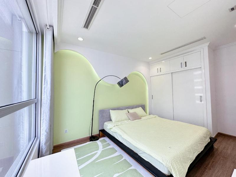 Цены на 2Bedroom Landmark 1-Park-Pool-Gym-Can ho Vinhomes в Хошимине