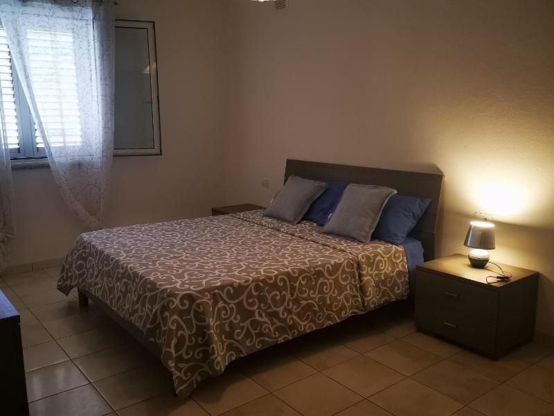 Domus Greca a Gonnesa - Elegante appartamento con terrazza