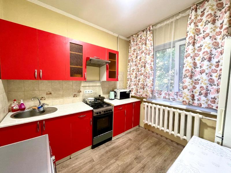 Apartament v centre goroda po ulice Tole bi — отель в Алматы, Казахстан