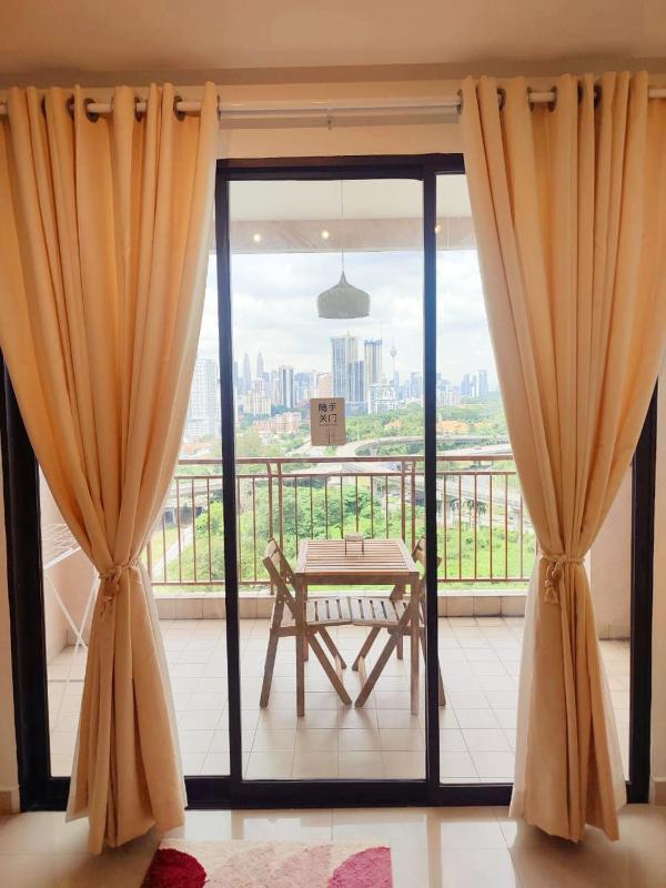 Цены на Cozy KL MITEC Mont Kiara Desa Park RDB115 D в Куала-Лумпуре