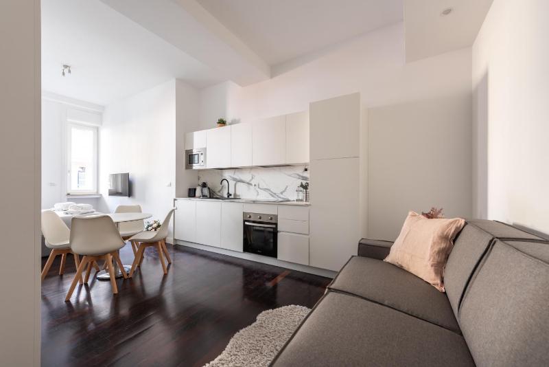 We Home - Bandello House, Corso Magenta — забронировать отель в Милане