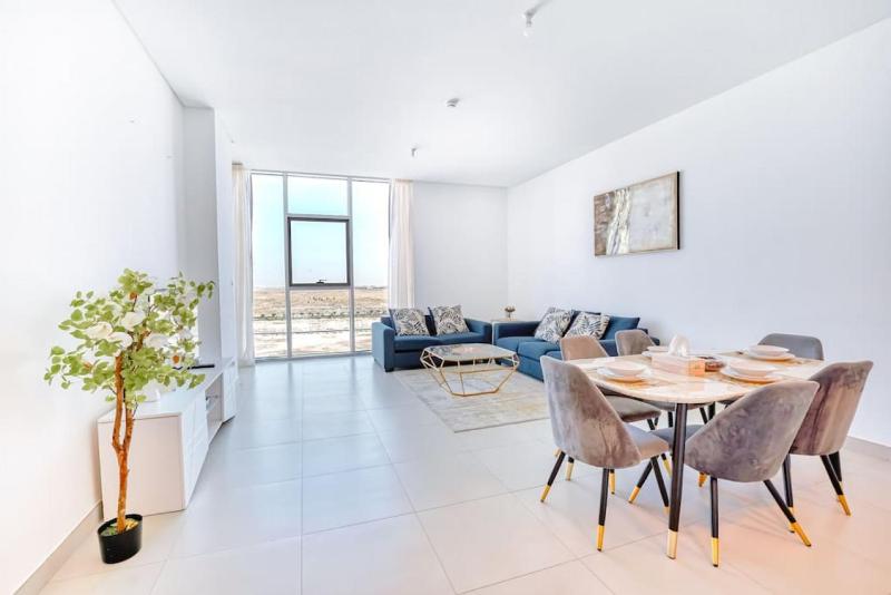 Dubai South 2 Bedroom in The Pulse Residence Park B3 — отель с удобным расположением в Дубае