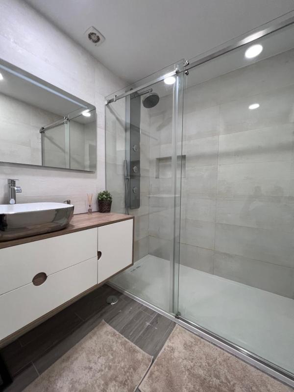 Charmoso Apartamento - Penha de Franca — комфортный отель в Лиссабоне
