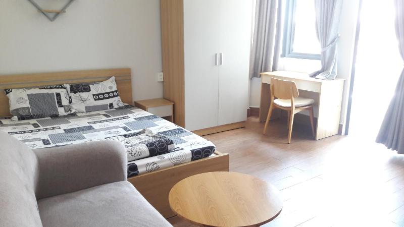 Цены на Studio with balcony near Hong Bang University, Binh Thanh в Хошимине