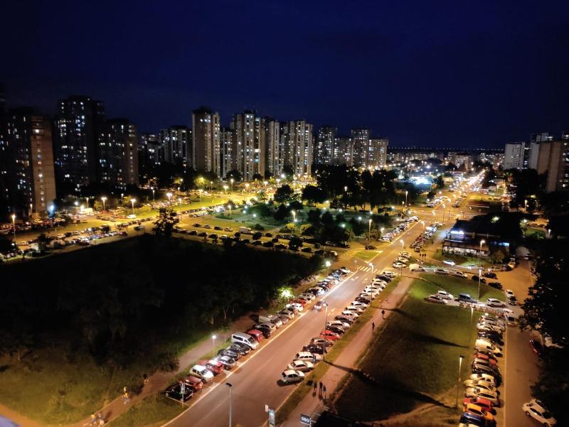 Aurora — забронировать отель в Белграде
