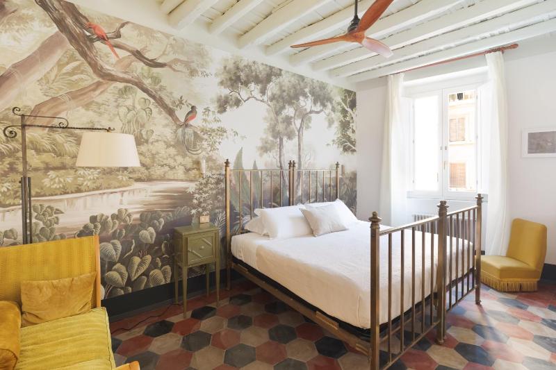 Charming Design Apartment in Monti — отель в Риме, Италия