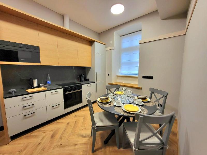 Cosy and authentic apartment in Vilnius Old Town — забронировать отель в Вильнюсе