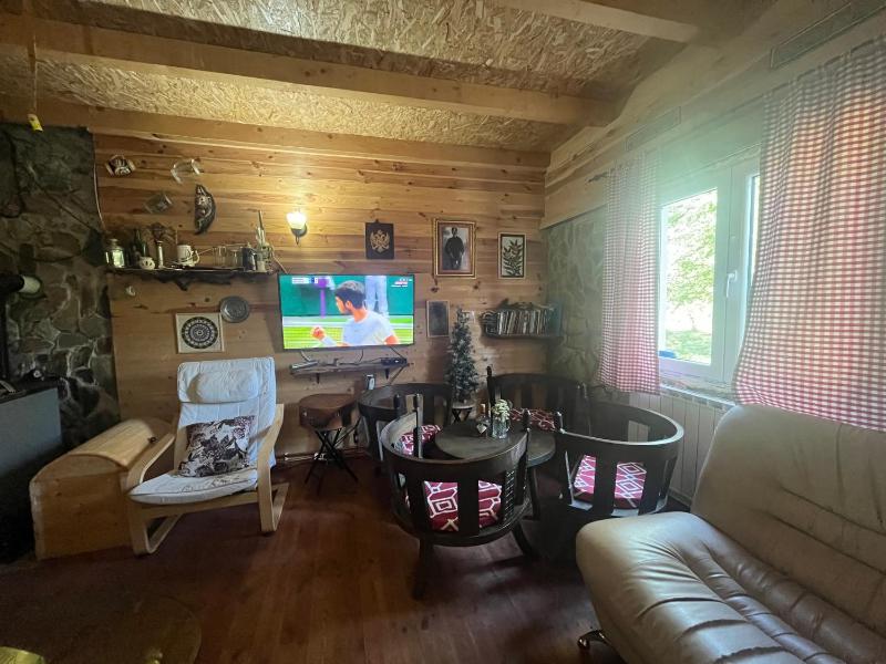 Vikendica - vacation home in woods Left river — отель в Подгорице, Черногория