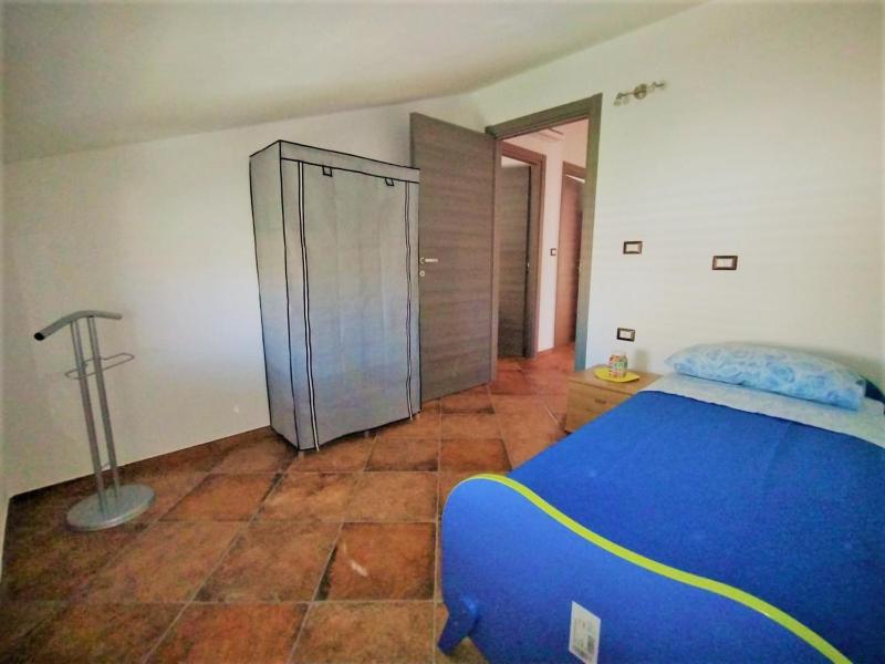 Zeus Casa Vacanza a Olmedo - Spazioso apt rinnovato
